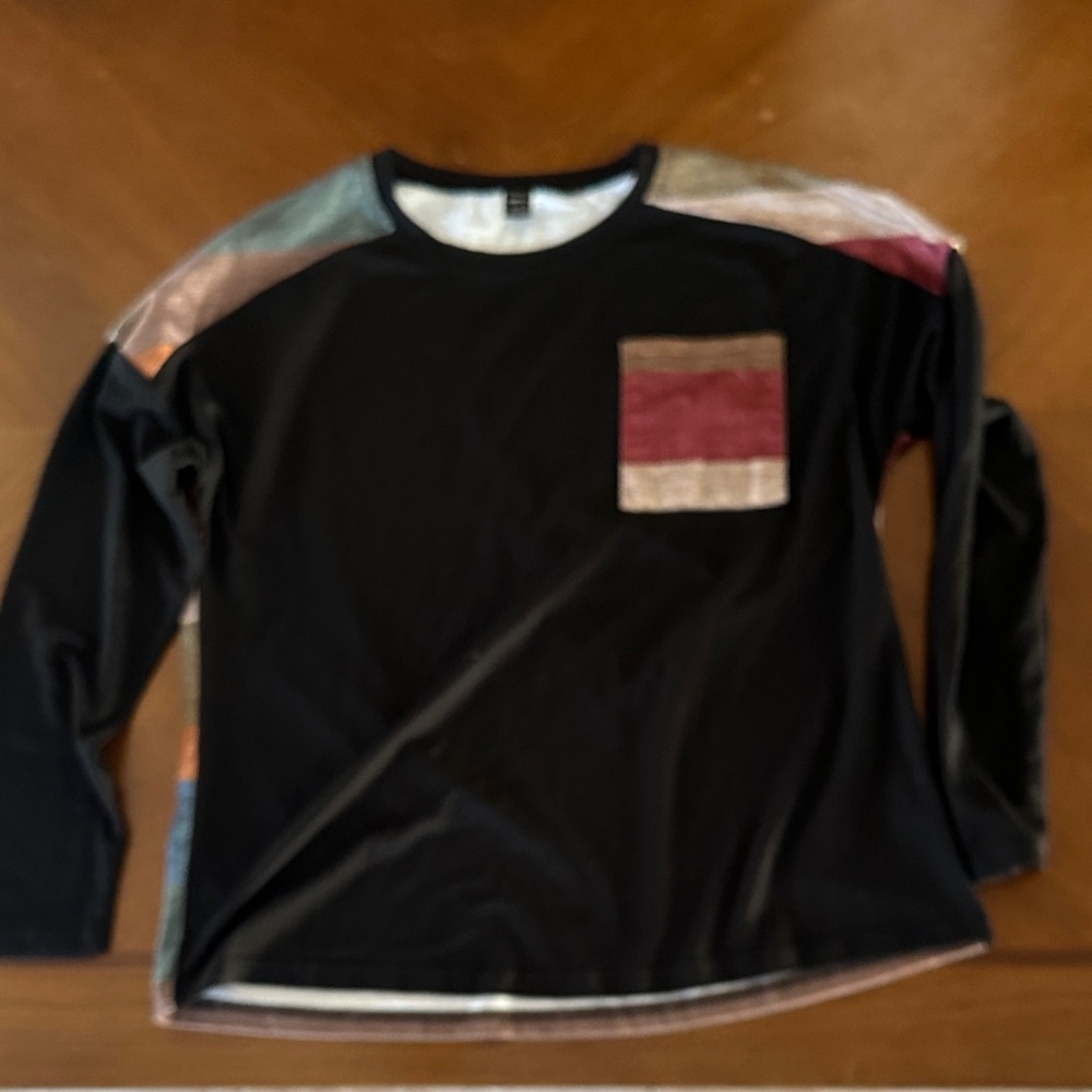 SHEIN Black and Gray Long Sleeve Shirt